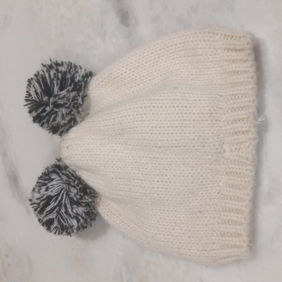 Women's Beanie - Picture 2 of 13